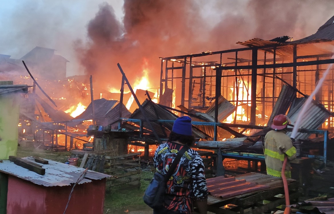Tujuh Rumah di Sangatta Utara Ludes Terbakar