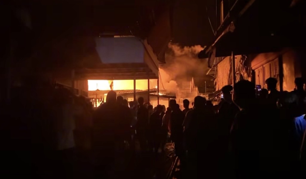 5 Rumah dan 1 Tempat Ibadah Terbakar di Loa Janan Ilir Samarinda