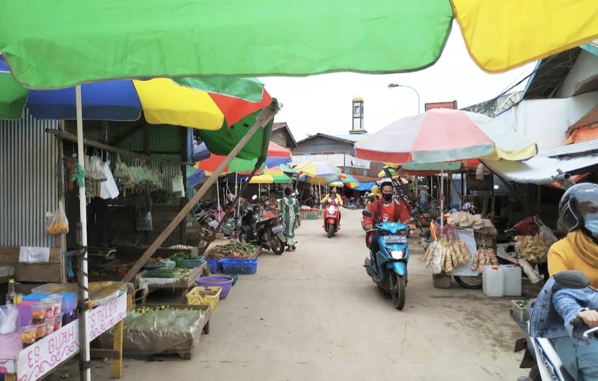 Pasar Tumpah Kian Semrawut, Bupati Kutim Minta Segera Lakukan Penataan