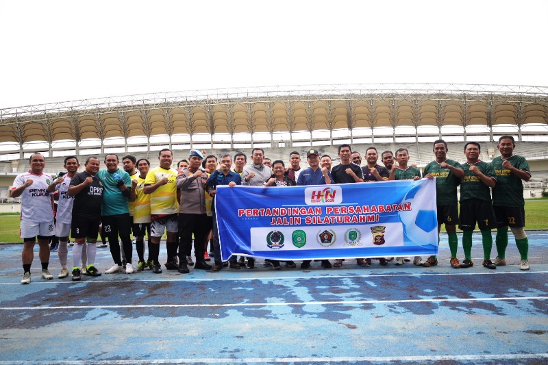Pertandingan Sepakbola Peringati HPN
