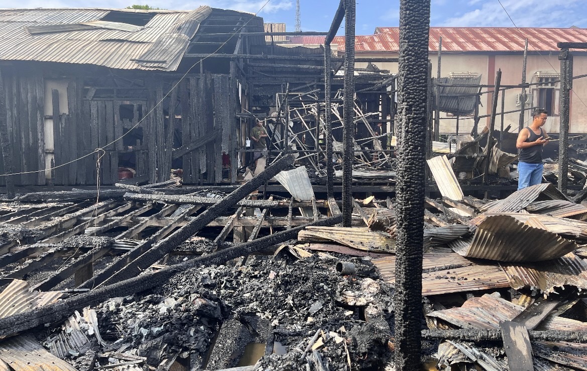 3 Rumah di Sepaso Kutim Ludes Terbakar, Kerugian Rp200 Juta, Diduga Akibat Korsleting