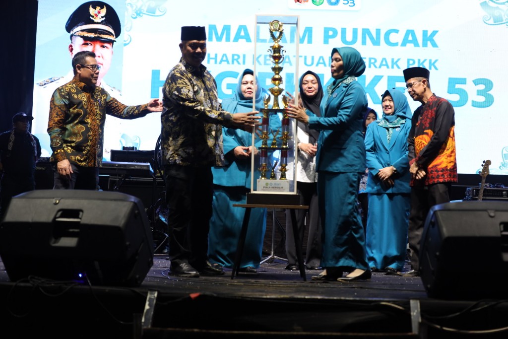 Penutupan HKG Dirangkai Lomba PKK dan Piala Bergilir