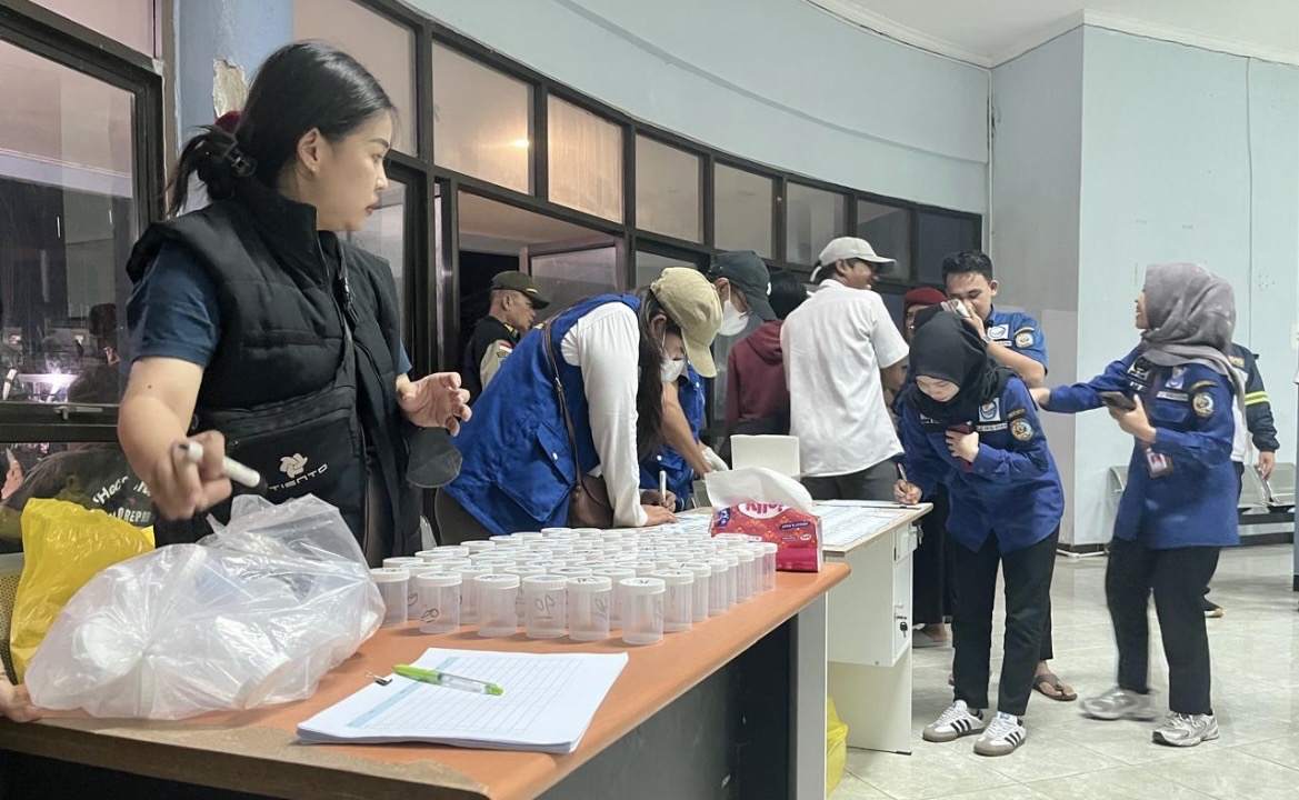 BNNK Bontang Tes Urine Mendadak di Pelabuhan Loktuan