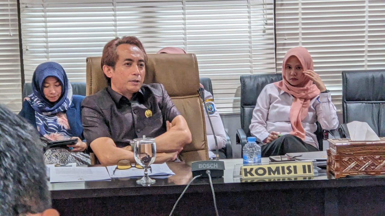 Rustam Desak Pemkot Bontang Tinjau Ulang Pengangkatan Honorer�Jadi�P3K