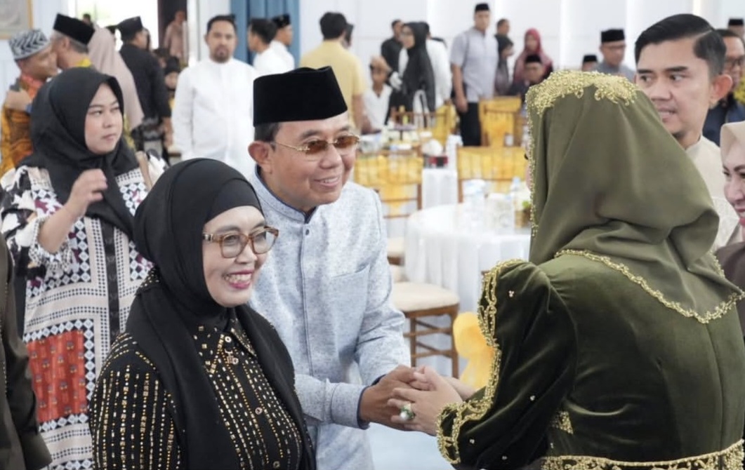 Wali Kota Bontang Neni Moerniaeni Hadiri Open House Gubernur Harum