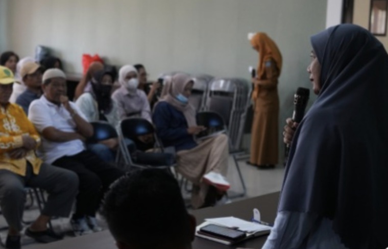 Perkuat Literasi Pajak, Bapenda Mengajar Sambangi RT Berbas Tengah