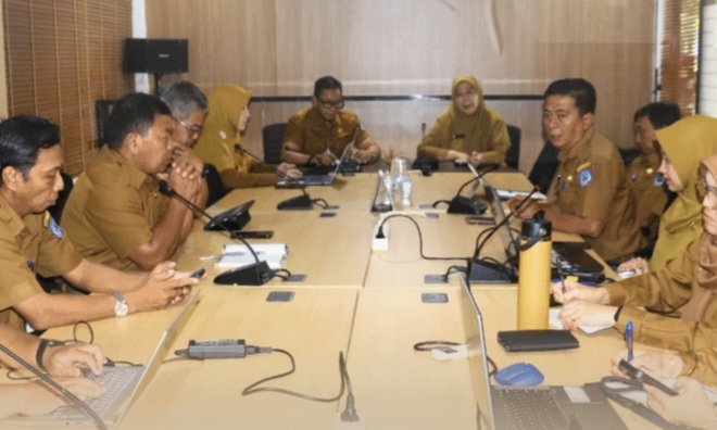 Natalia Minta Seluruh Bidang Bapenda Tuntaskan Piutang Pajak hingga Rekomendasi BPK