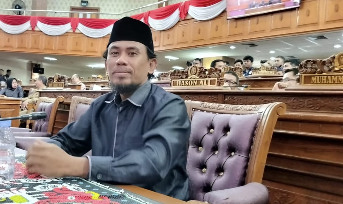 Peserta Didik Terus Bertambah, Jimmy Minta Disdik Kaltim Tambah Ruangan Kelas SMA di Kutim
