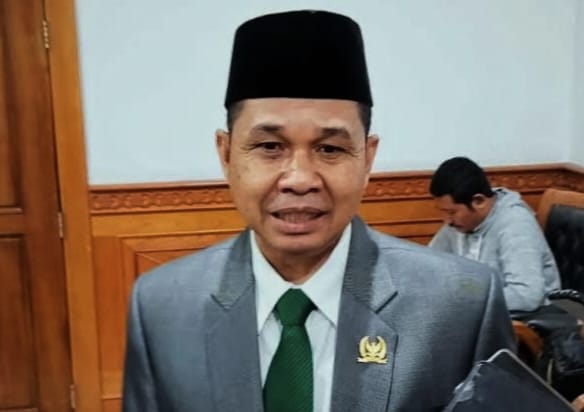 Ketua DPRD Kutim Joni Imbau Masyarakat: Stop Karhutla, Ancaman 15 Tahun Penjara Menanti