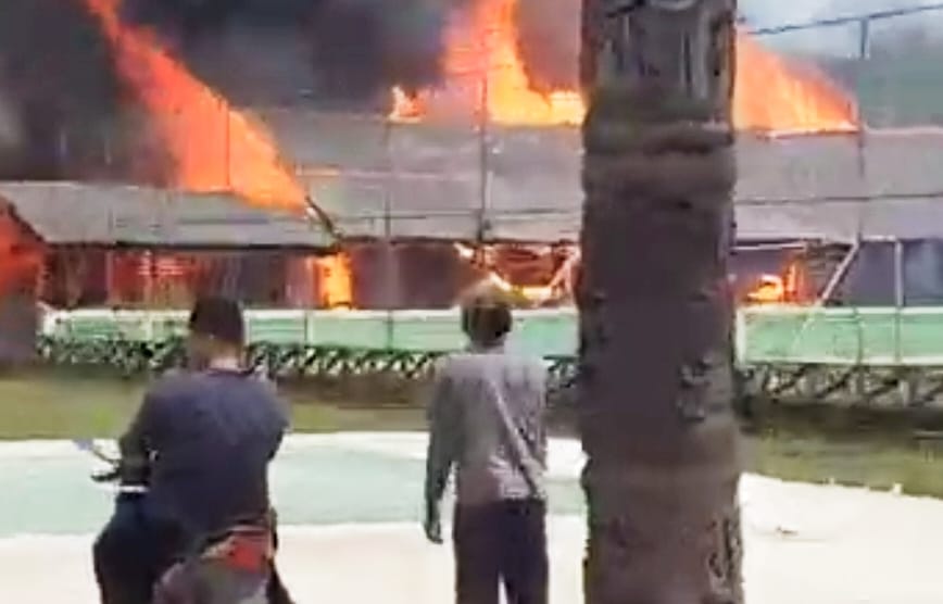 Ramadhani Desak Pemkab Kutim Bangun Kembali SD 001 Kongbeng yang Hangus Terbakar