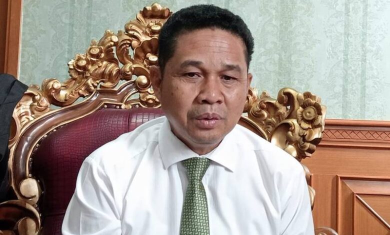 Sistem Rumit dan Ribet, Pembahasan Anggaran Kutim Molor