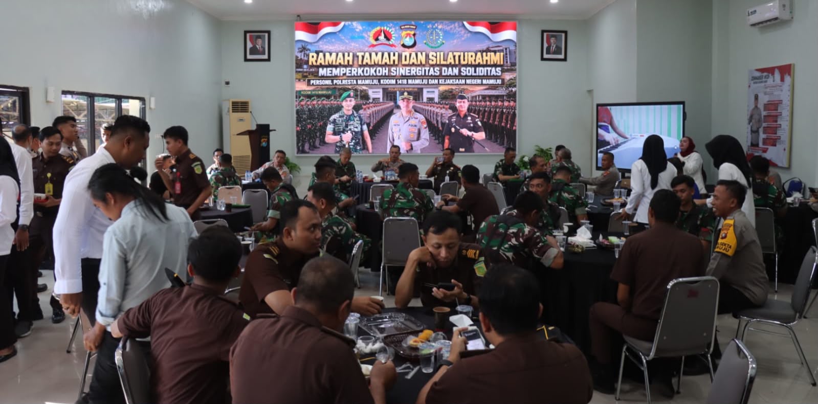 Perkuat Sinergi dan Kekompakan, TNI-Polri dan Kejaksaan Mamuju Gelar Ramah Tamah Penuh Keakraban