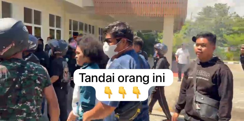 Aksi Unras IPMAPUS Mamuju Diwarnai Insiden Pemukulan Terhadap Anggota Kepolisian