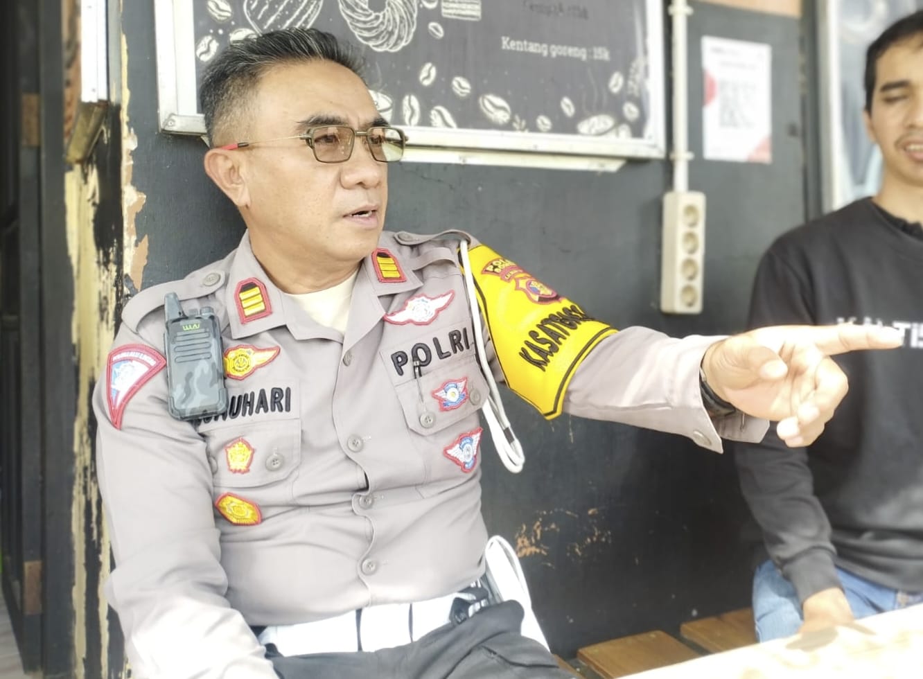 Viral Video Warga Bontang Lempar Pembalap Liar Hingga Jatuh, Polisi: Jangan Main Hakim Sendiri